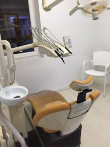 Clínica Dental Santamaría Clínica consultorio y equipo dental